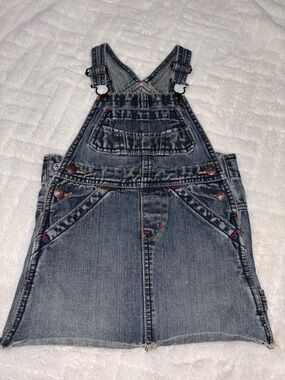 🐰 Old Navy Denim Overall Skirt